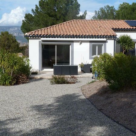 Les Cigales Apartment Alleins Bagian luar foto